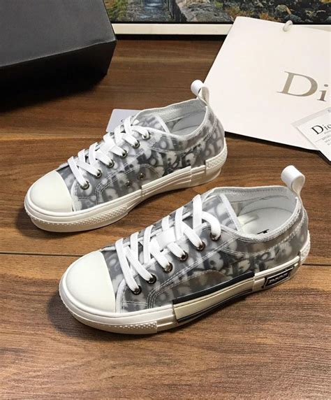 low cut dior shoes|dior b23 low top oblique.